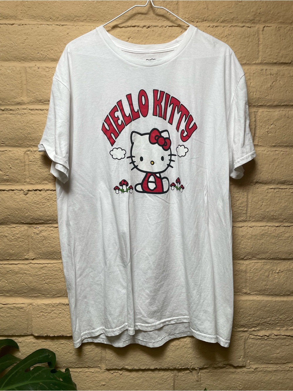Hello Kitty White Graphic Tee